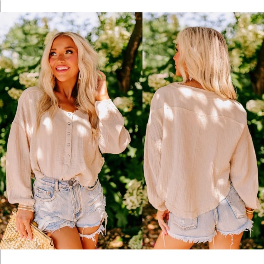 Promesa Long Sleeve Ivory Crinkled Gauze Waffle Knit Bubble Sleeve Crop Top S